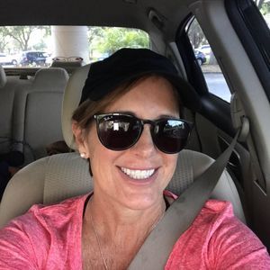 Meet your Posher, Debbie